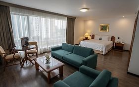 Luoxo Hotel